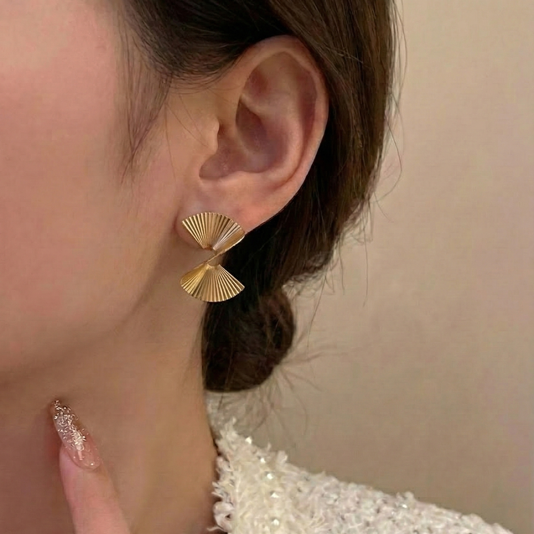 Spiraluxe Hoops Earrings