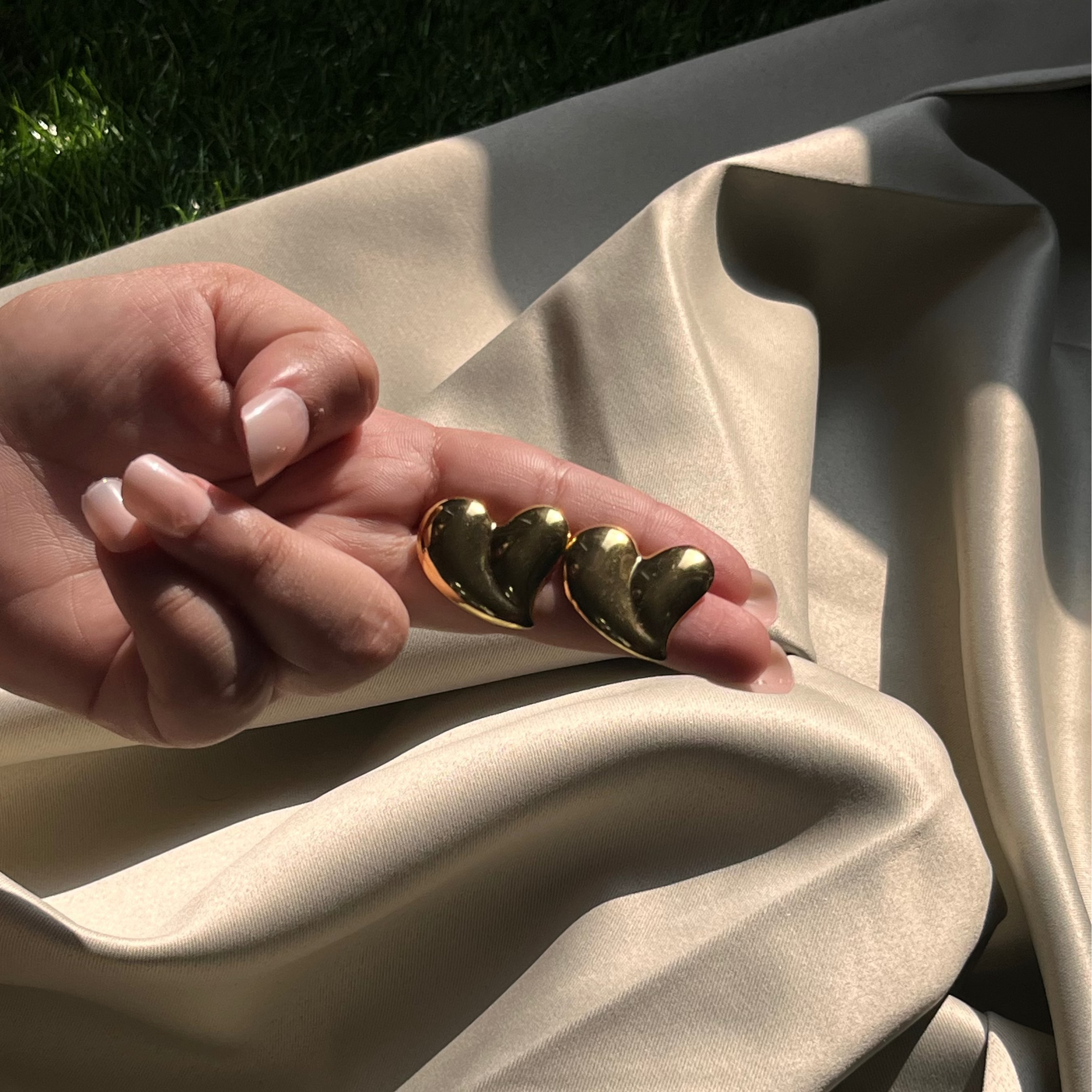 The Seoul Shine Combo Set with a Compliment of Elegance