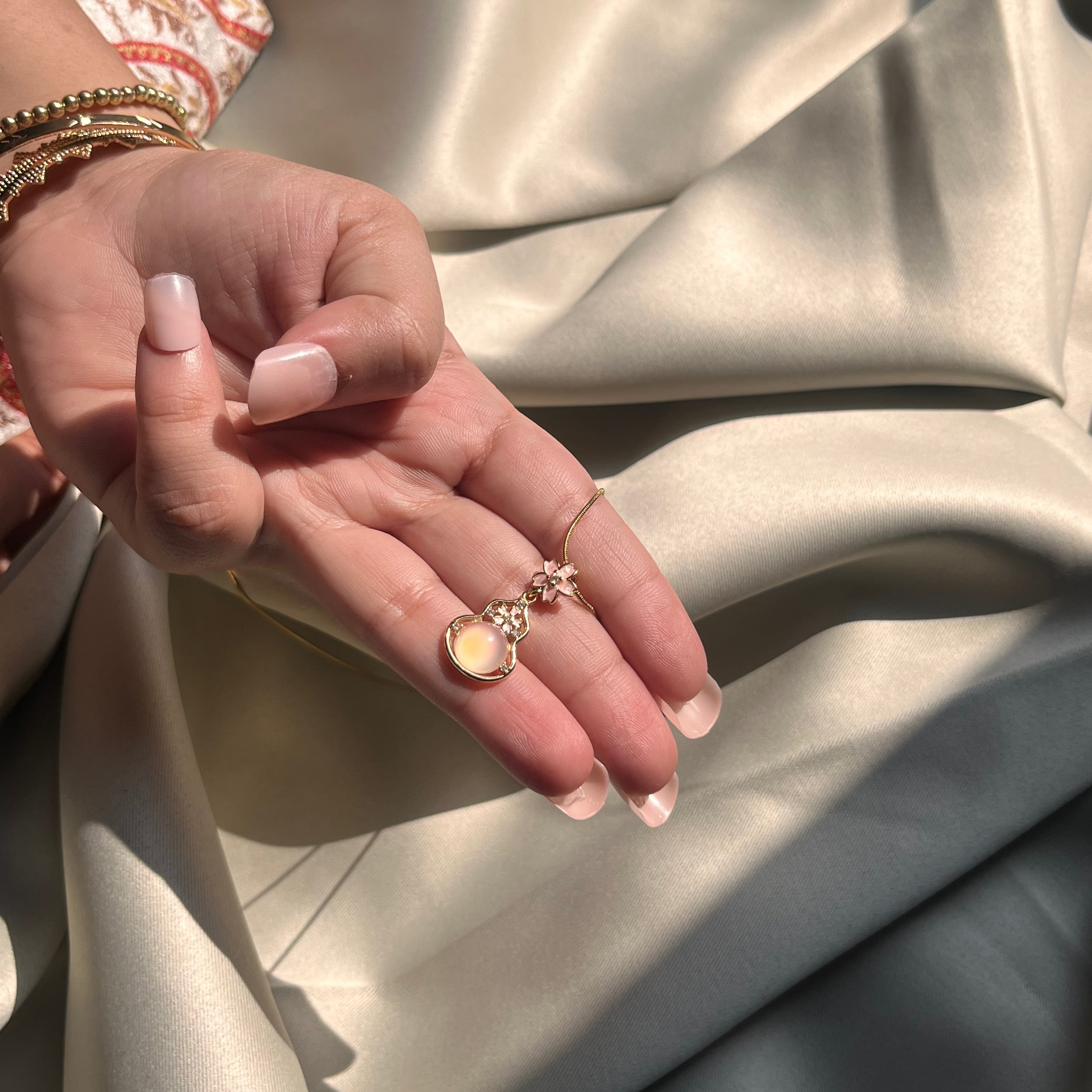 PearlBlossom Women Pendant