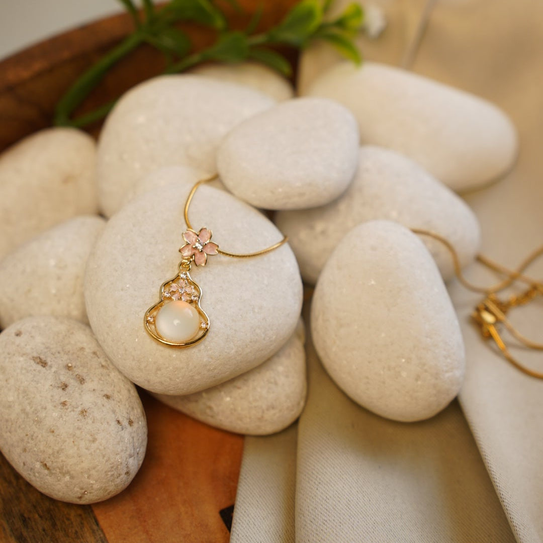 PearlBlossom Women Pendant